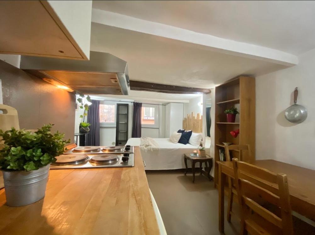La Casa Del Duca Apartment เจนัว ภายนอก รูปภาพ